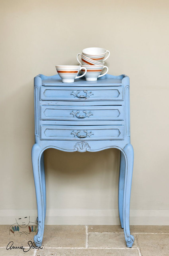 Annie Sloan chalk paint Louis Blue