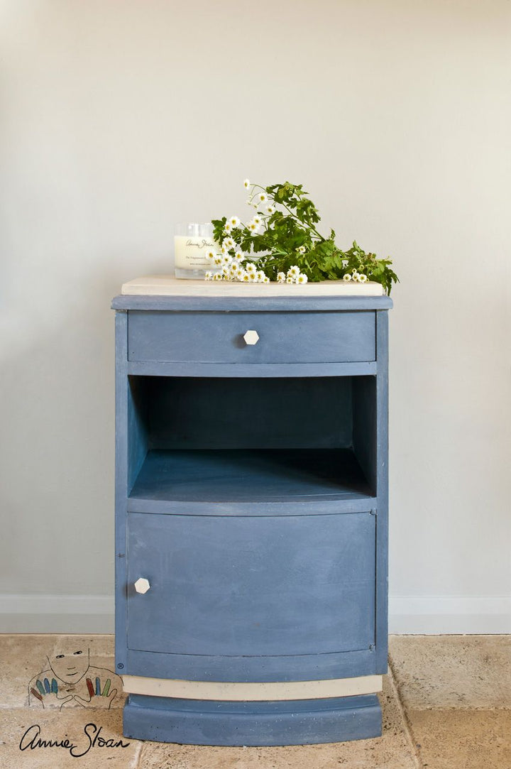 Annie Sloan chalk paint Old Violet