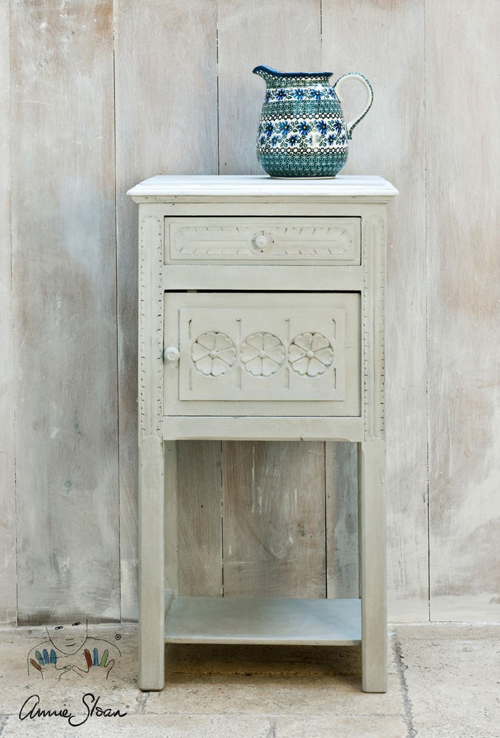 Annie Sloan chalk paint Paris Grey