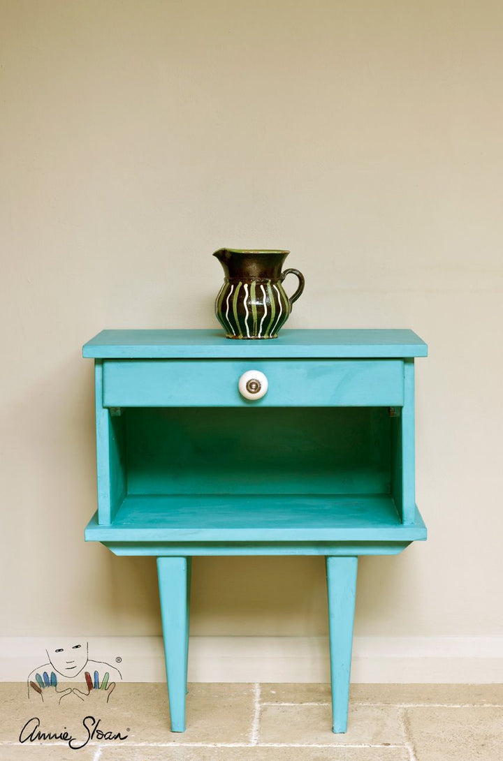 Annie Sloan chalk paint Provence